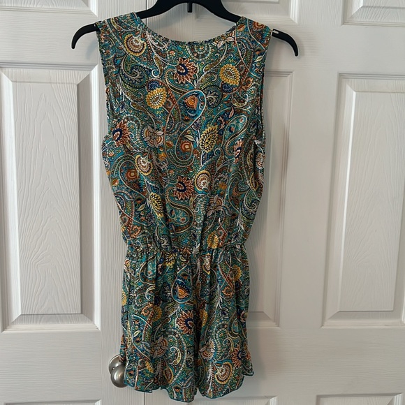 Ladies Romper - Picture 4 of 4